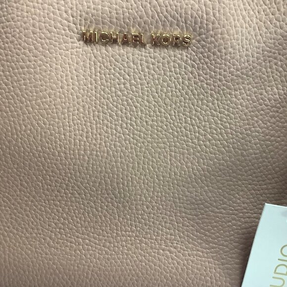 Michael Kors Fawn Mercer Kors Studio Leather Tote - Picture 3 of 15